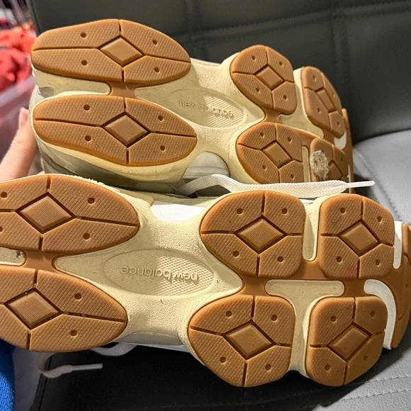 New Balance 9060s - Picture 6 of 6